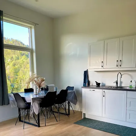 Modern 2-bedroom In