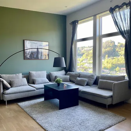 Modern 2-bedroom In Lejlighed Lyngdal
